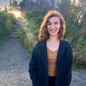 Meet your Posher, Hannah
